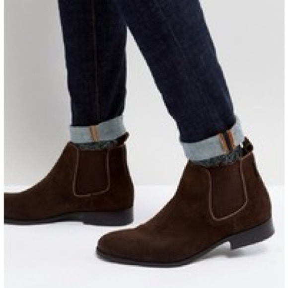 Ben Sherman Monroe Chelsea Boots in Brown Suede main image 11